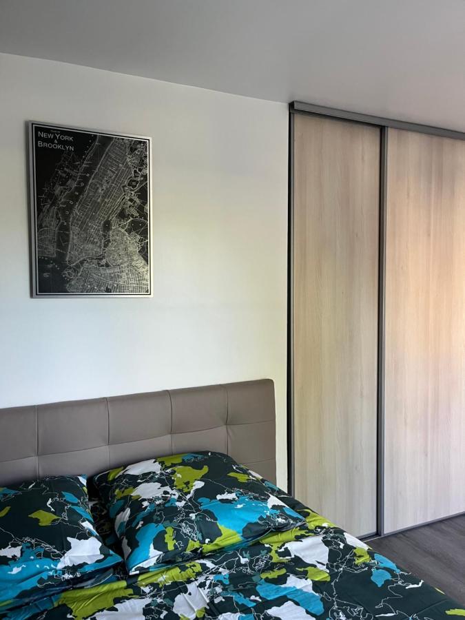 Superbe Appartement Au Bord Du Canal De St Quentin Saint-Quentin  Esterno foto