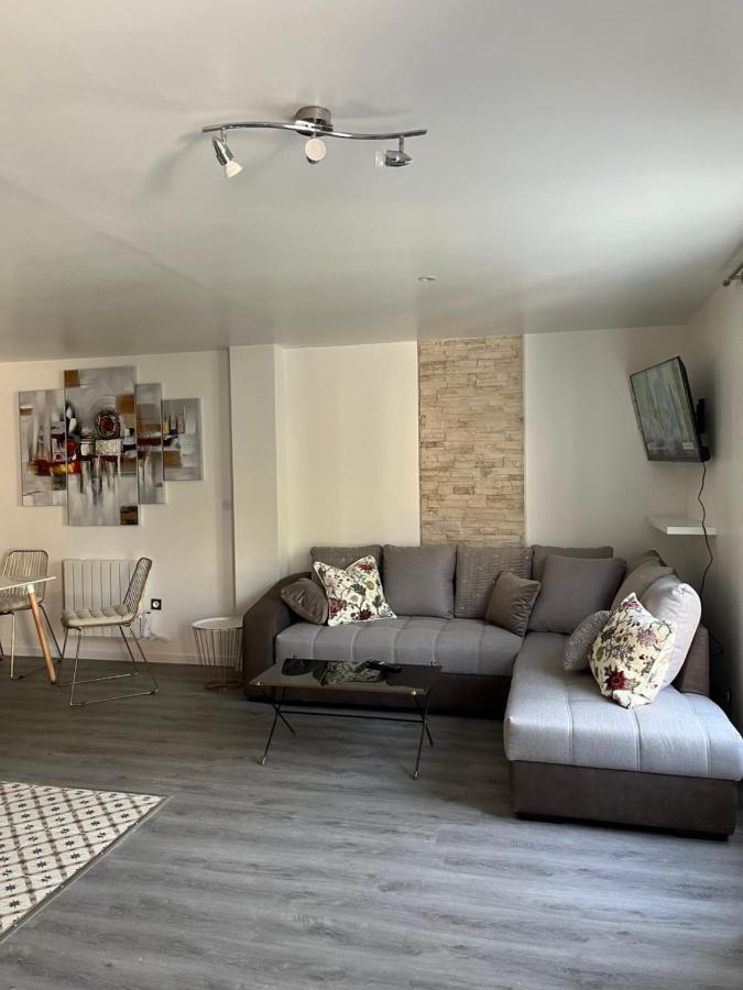 Superbe Appartement Au Bord Du Canal De St Quentin Saint-Quentin  Esterno foto
